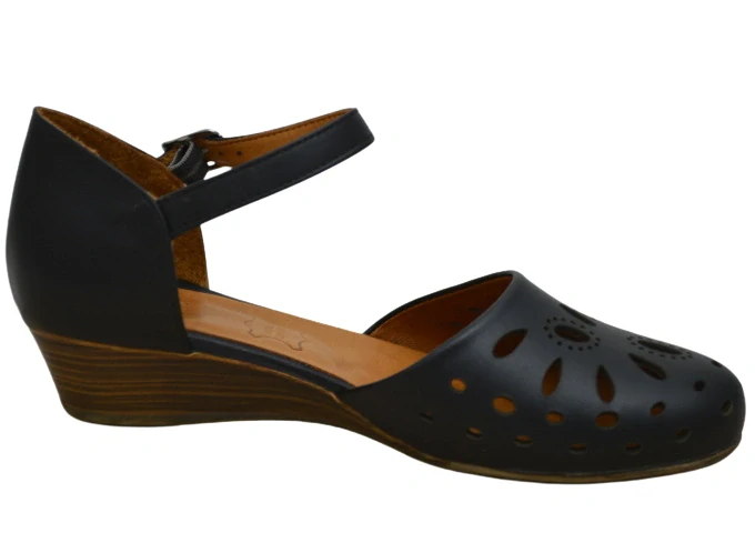 Obuv dámská WILD 034 79 A2 černá